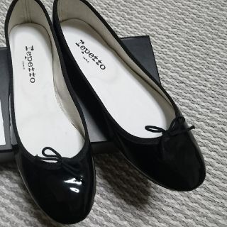 レペット(repetto)のdrop様専用!!新品!! repetto BEBE エナメル 39 1/2(バレエシューズ)