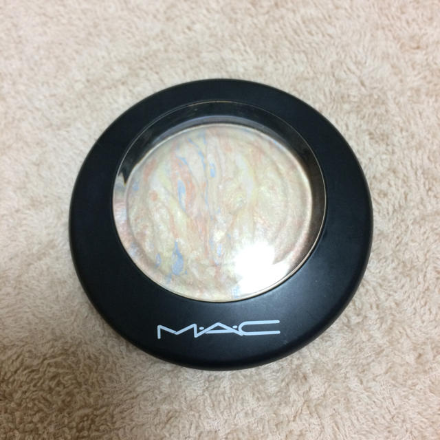 MAC(マック)のm.a.c マック ミネラライズスキンフィニッシュ ライトスカペード コスメ/美容のベースメイク/化粧品(フェイスパウダー)の商品写真