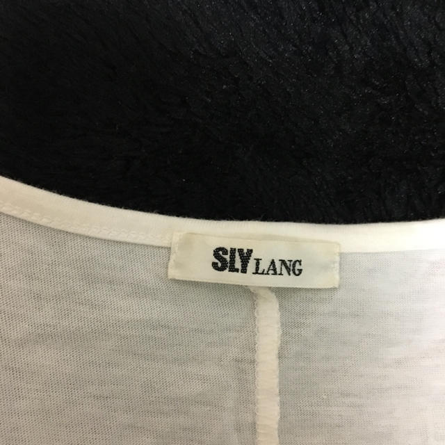 SLY LANG(スライラング)のSLY LANG Tシャツ レディースのトップス(Tシャツ(半袖/袖なし))の商品写真