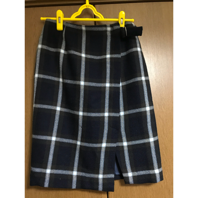31 Sons de mode(トランテアンソンドゥモード)のチェックタイトスカート レディースのスカート(ひざ丈スカート)の商品写真