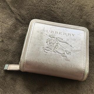 バーバリーブルーレーベル(BURBERRY BLUE LABEL)のバーバリーブルーレーベル ピンクシルバーラウンドファスナー財布(財布)