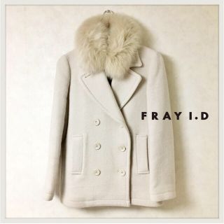 フレイアイディー(FRAY I.D)のFRAY I.D フレイアイディー ファーカラーPコート リアルフォックスファー(ピーコート)