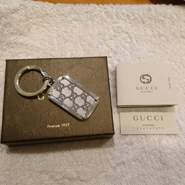 Gucci(グッチ)のグッチ レザーキーリング レディースのファッション小物(キーホルダー)の商品写真