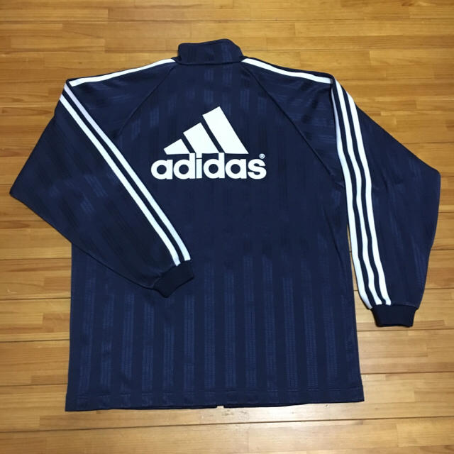 売り切れました!!!【adidas】ジャージ