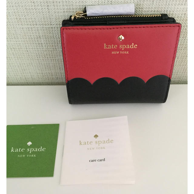 kate spade new york(ケイトスペードニューヨーク)のお値下げ◆新品 未使用◆ケイトスペード 二つ折り財布 メンズのファッション小物(折り財布)の商品写真