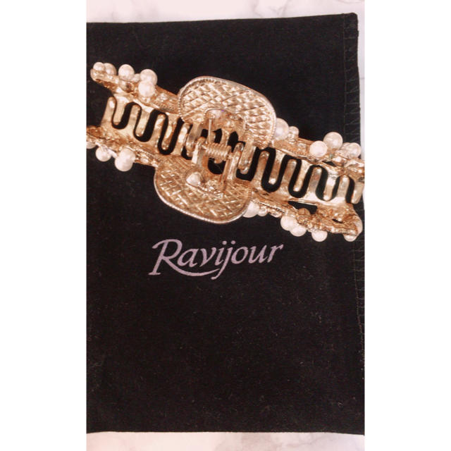 Ravijour(ラヴィジュール)のRavijour パールラインストーンクリップ レディースのヘアアクセサリー(バレッタ/ヘアクリップ)の商品写真