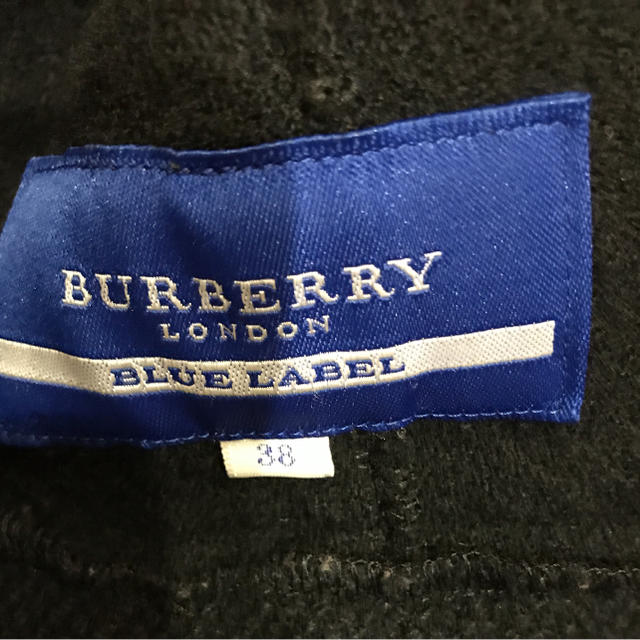 BURBERRY BLUE LABEL(バーバリーブルーレーベル)のバーバリーブルーレーベルのジャケット レディースのジャケット/アウター(テーラードジャケット)の商品写真