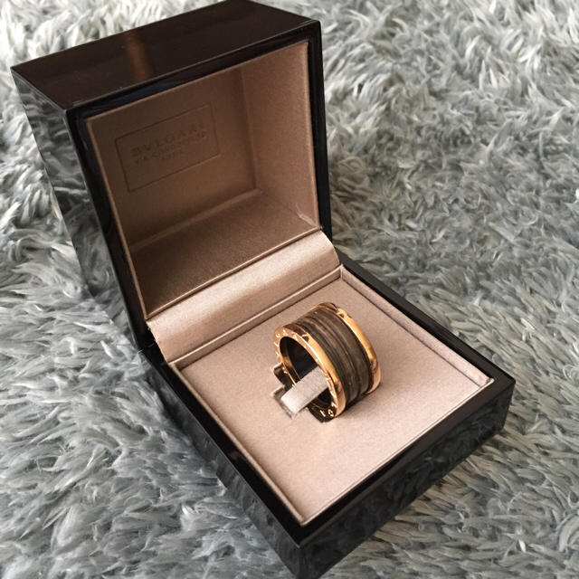 BVLGARI(ブルガリ)の★BVLGARI★beeZERO－ONE4バンドマーブルピンクゴールド レディースのアクセサリー(リング(指輪))の商品写真