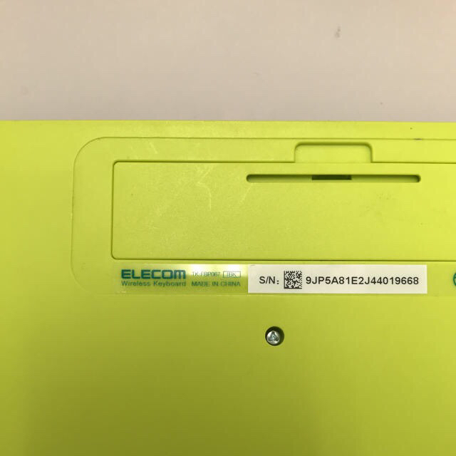 ELECOM(エレコム)の美品 エレコム Bluetooth キーボード iPad スマホ/家電/カメラのPC/タブレット(PC周辺機器)の商品写真