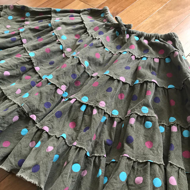 Boden(ボーデン)のはるる様専用☆mini Boden/コーデュロイティアードスカート5-6Y キッズ/ベビー/マタニティのキッズ服女の子用(90cm~)(スカート)の商品写真