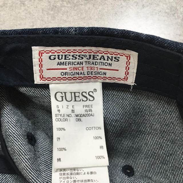 GUESS(ゲス)のguessデニムキャップ レディースの帽子(キャップ)の商品写真