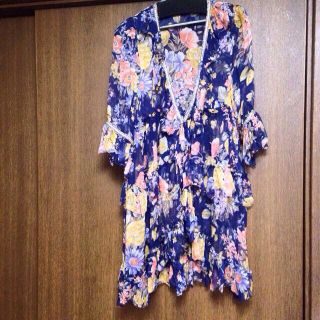 ナイン(NINE)のNINE ナイン 花柄シルクガウン(シャツ/ブラウス(長袖/七分))