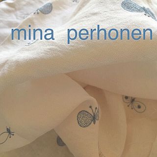 ミナペルホネン(mina perhonen)のミナペルホネン リネン生地 choucho  白 80×94cm 水通し済(生地/糸)