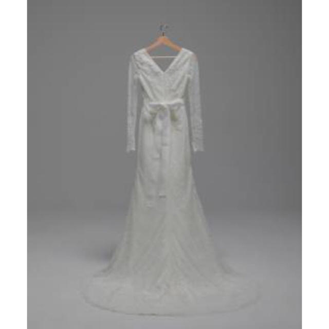 Vera Wang(ヴェラウォン)のvera wang ロングスリーブ ドレス 9号 サイズ2 レディースのフォーマル/ドレス(ウェディングドレス)の商品写真