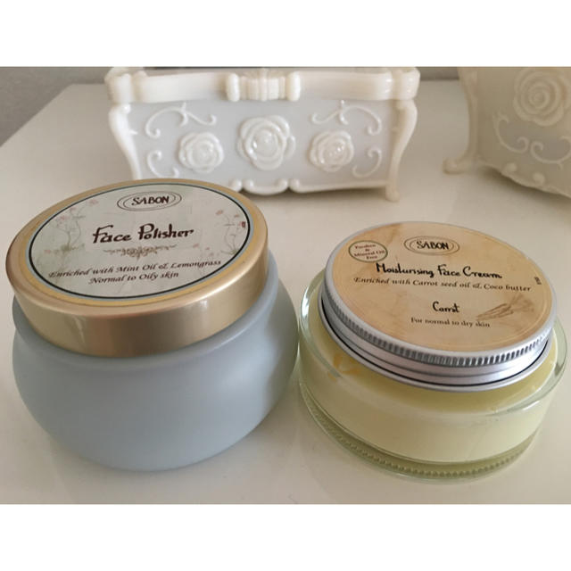 SABON(サボン)のSABON フェイスポリッシャーとモイスチャーローションセット コスメ/美容のスキンケア/基礎化粧品(その他)の商品写真