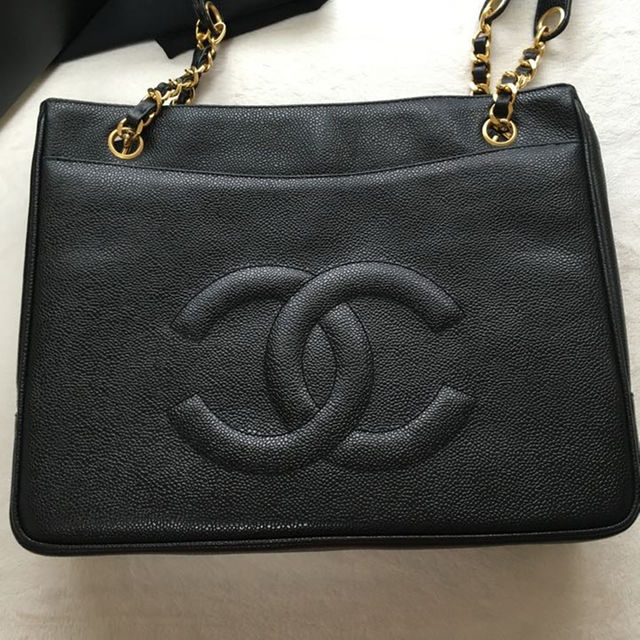 CHANEL(シャネル)のCHANEL キャビアスキン  バッグ レディースのバッグ(ハンドバッグ)の商品写真