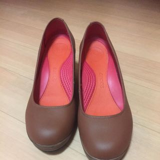 クロックス(crocs)のcrocs (ハイヒール/パンプス)