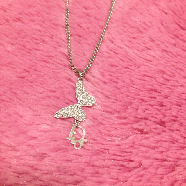 Dior - ディオールバタフライネックレスの通販 by ♡Makku♡'s Dior - ディオールバタフライネックレスの通販 by ♡Makku♡'s