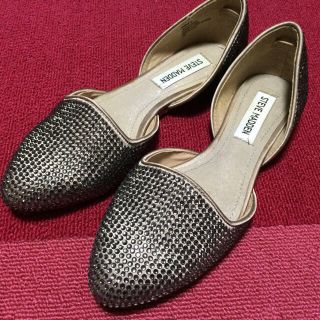 スティーブマデン(Steve Madden)のスティーブマデン 5サイズ フラットビジューシューズ(その他)