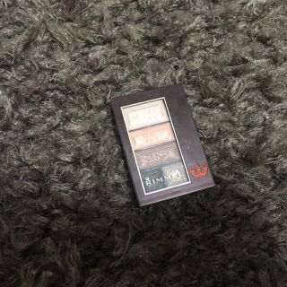 リンメル(RIMMEL)のリンメル ほぼ新品(アイシャドウ)