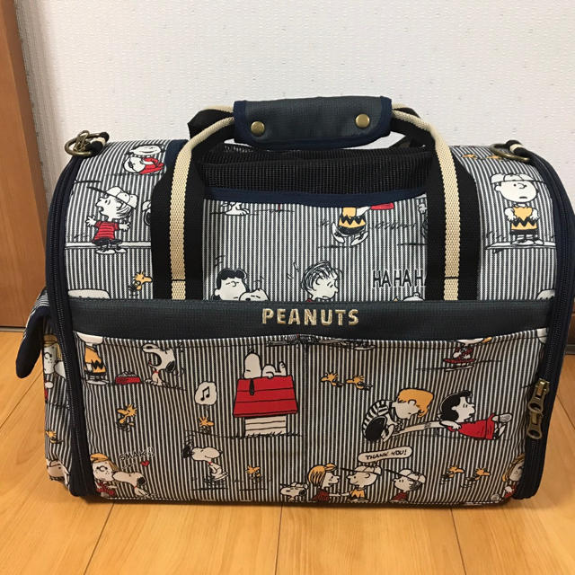 Snoopy ペットキャリーバック スヌーピーの通販 By Piyo S Shop スヌーピーならラクマ