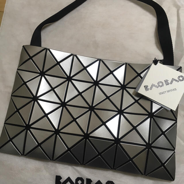 ISSEY MIYAKE   BAOBAO バオバオ イッセイミヤケ ショルダー バッグ