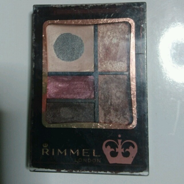 RIMMEL(リンメル)のリンメルジェムデュウアイズ001 コスメ/美容のベースメイク/化粧品(アイシャドウ)の商品写真