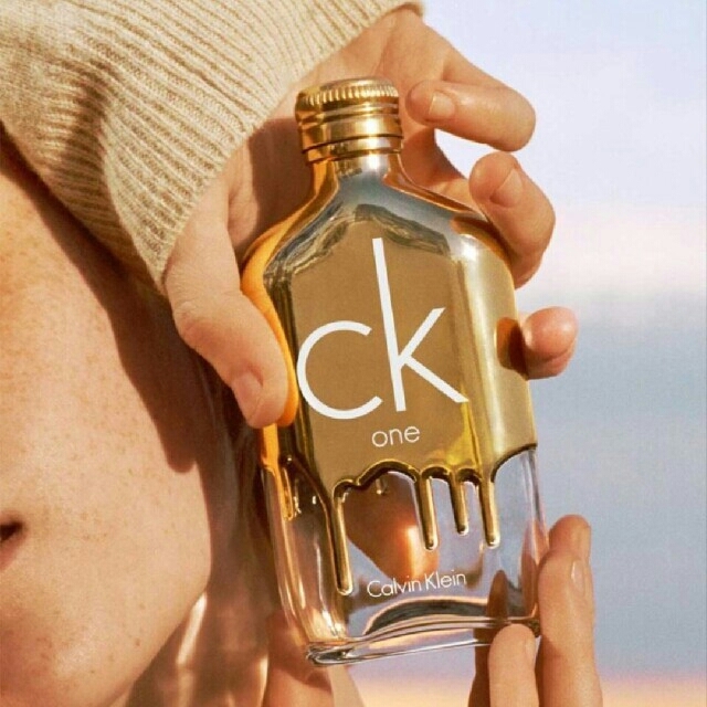 Calvin Klein - ck one gold シーケワンゴールド 200ml+50mlの通販 by