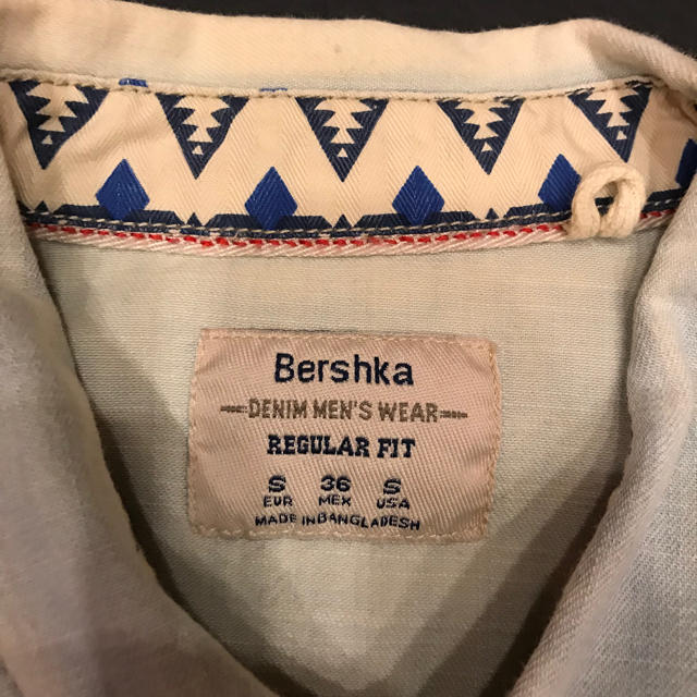 Bershka(ベルシュカ)のbershka  オルテガデニムシャツ  S メンズのトップス(シャツ)の商品写真