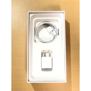 アイフォーン(iPhone)のiPhone純正 Lightningケーブル コンセント セット(バッテリー/充電器)