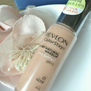 レブロン(REVLON)のREVLON☆リキッドファンデ未開封(その他)