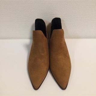 ザラ(ZARA)の【新品】 ZARA ショートブーツ(ブーティ)