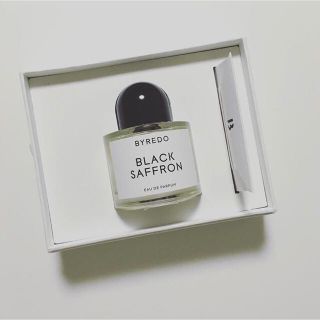 トゥデイフル(TODAYFUL)のパレード ブラックサフラン 香水 ☆50mm  吉田怜香 愛用 ☆ (ユニセックス)