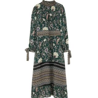 ベルシュカ(Bershka)の美品　レトロ花柄　ロングワンピース(ロングワンピース/マキシワンピース)