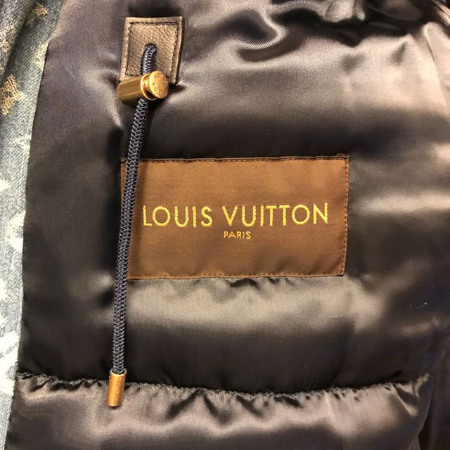 LOUIS VUITTON(ルイヴィトン)のSupreme LouisVuitton メンズのジャケット/アウター(ダッフルコート)の商品写真