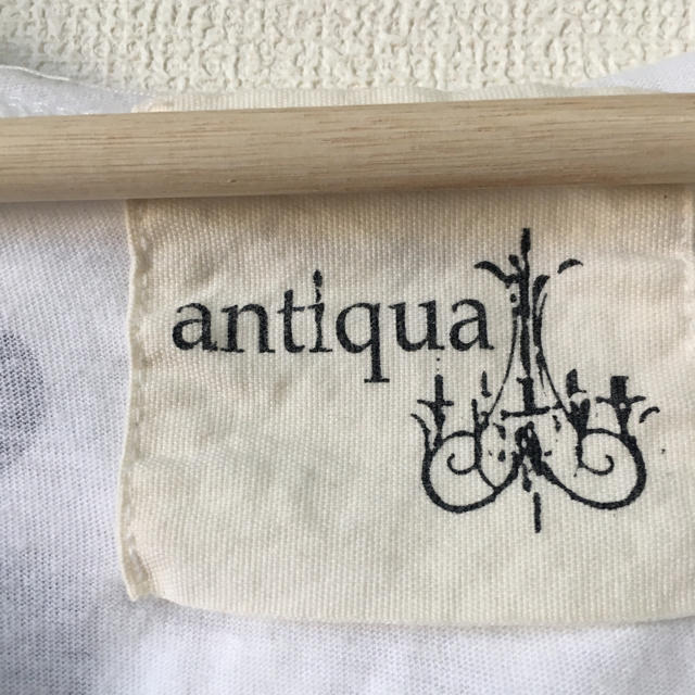 antiqua(アンティカ)のらぶらぶ様  antiqua アンティカ Tシャツ レディースのトップス(Tシャツ(半袖/袖なし))の商品写真