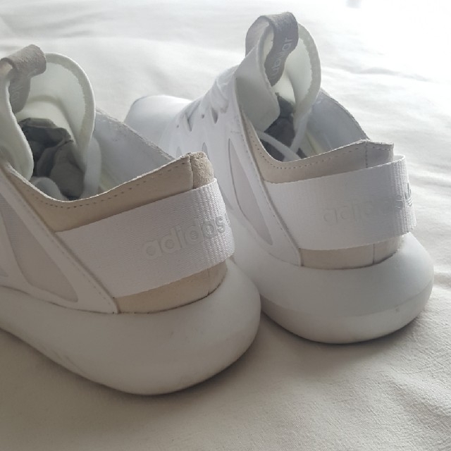 adidas(アディダス)のadidas tubularチューブラー　22㎝ レディースの靴/シューズ(スニーカー)の商品写真