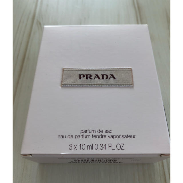 PRADA(プラダ)の♡PRADA♡ テンダーオードパルファム コスメ/美容の香水(香水(女性用))の商品写真