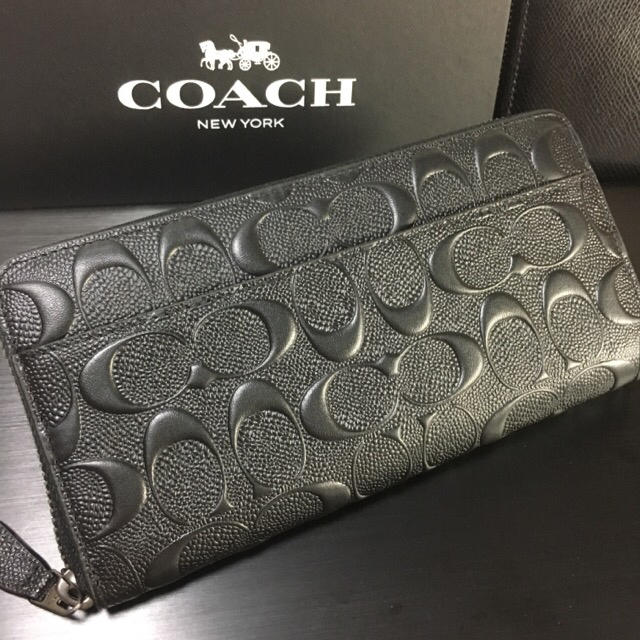 いくださり COACH の通販 by 無料ラッピング承ります❤️|コーチなら ...