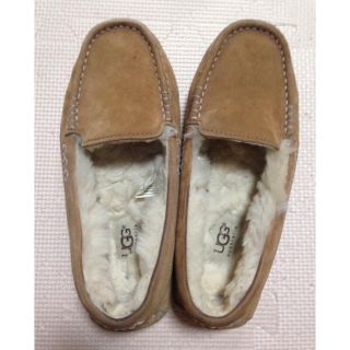 アグ(UGG)のUGG アグ アンスレー モカシンシューズ 22 (スリッポン/モカシン)