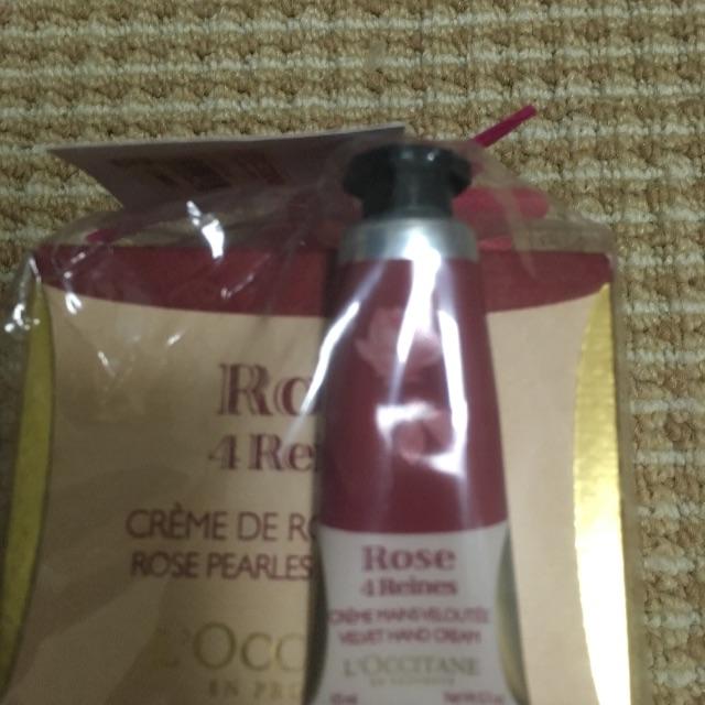 L'OCCITANE(ロクシタン)のパーレセントボディースペシャル コスメ/美容のボディケア(ボディクリーム)の商品写真