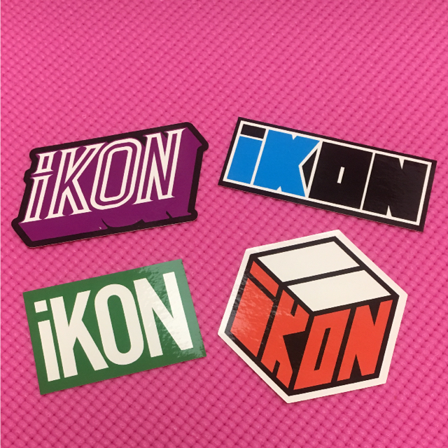 iKON(アイコン)のiKON☆ステッカー エンタメ/ホビーのタレントグッズ(アイドルグッズ)の商品写真