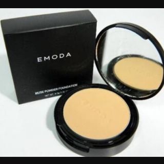 エモダ(EMODA)のemoda cosme ファンデーション、ケースセット(ファンデーション)