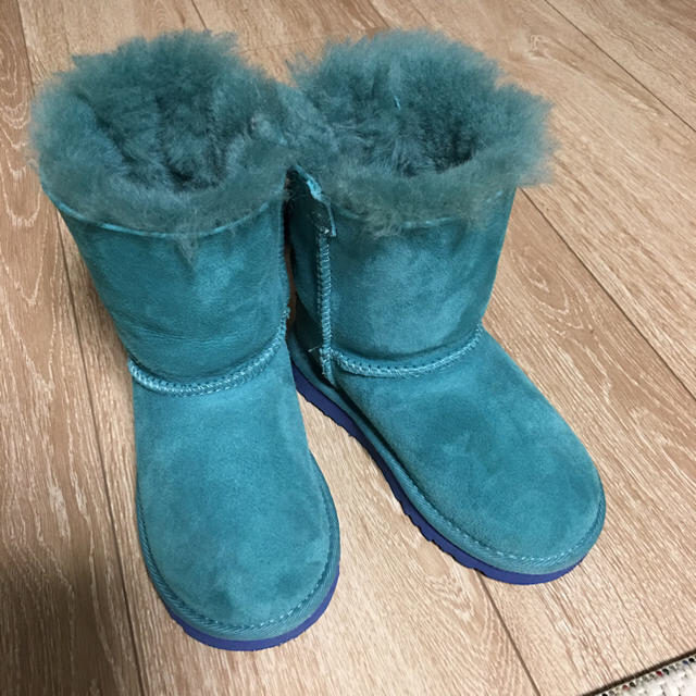 UGG(アグ)のUGG  16㎝ キッズ/ベビー/マタニティのキッズ靴/シューズ(15cm~)(ブーツ)の商品写真