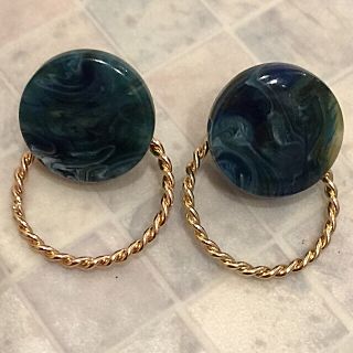 ザラ(ZARA)の♡新品♡ zara KBF Ungrid ピアス アクリルビーズ(ピアス)