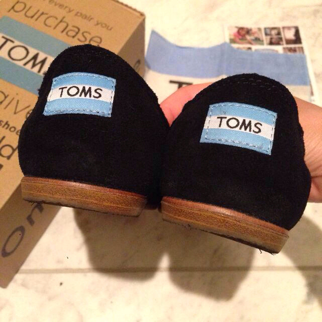 FREAK'S STORE(フリークスストア)のTOMS トムス パンプス W6.5  レディースの靴/シューズ(ハイヒール/パンプス)の商品写真