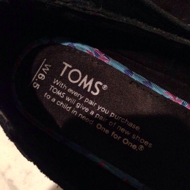 FREAK'S STORE(フリークスストア)のTOMS トムス パンプス W6.5  レディースの靴/シューズ(ハイヒール/パンプス)の商品写真