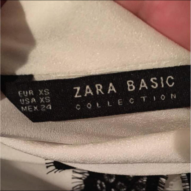 ZARA(ザラ)の ZARA  ハイネック  レース  ブラウス レディースのトップス(シャツ/ブラウス(長袖/七分))の商品写真