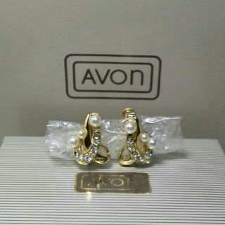 エイボン(AVON)の1467.AVON パールイヤリング美品(イヤリング)