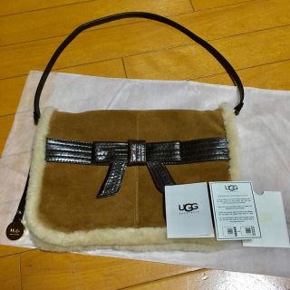 アグ(UGG)のUGG ショルダーバッグ(ショルダーバッグ)